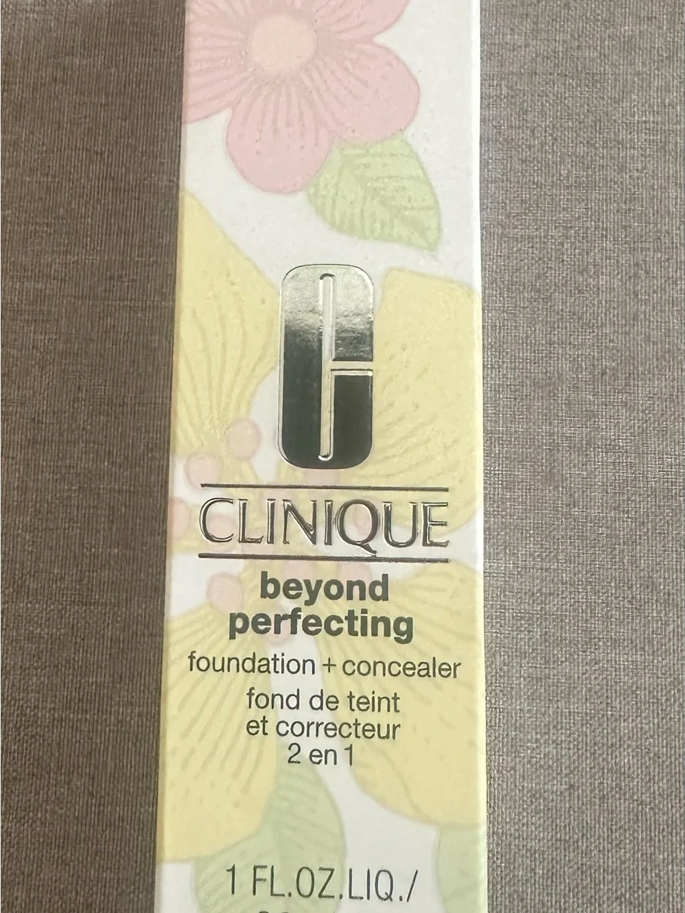 Clinique Beyond Perfecting Foundation + Concealer — CN10